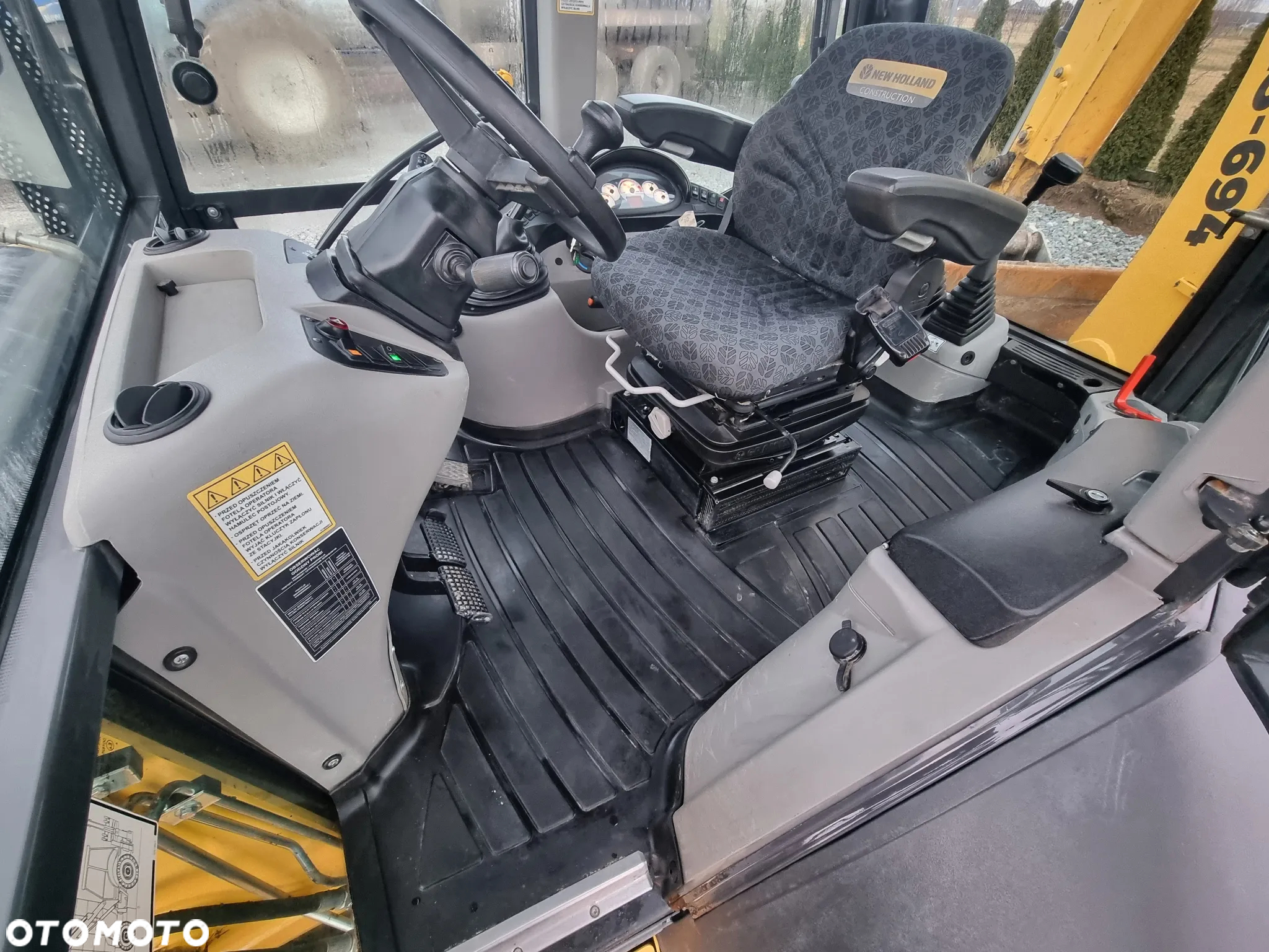 New Holland B110C - 9