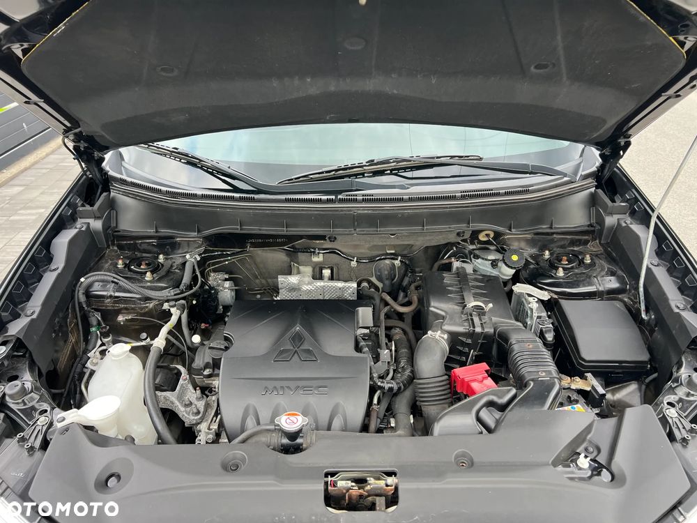 Mitsubishi ASX 1.6 2WD Edition 100+ - 41