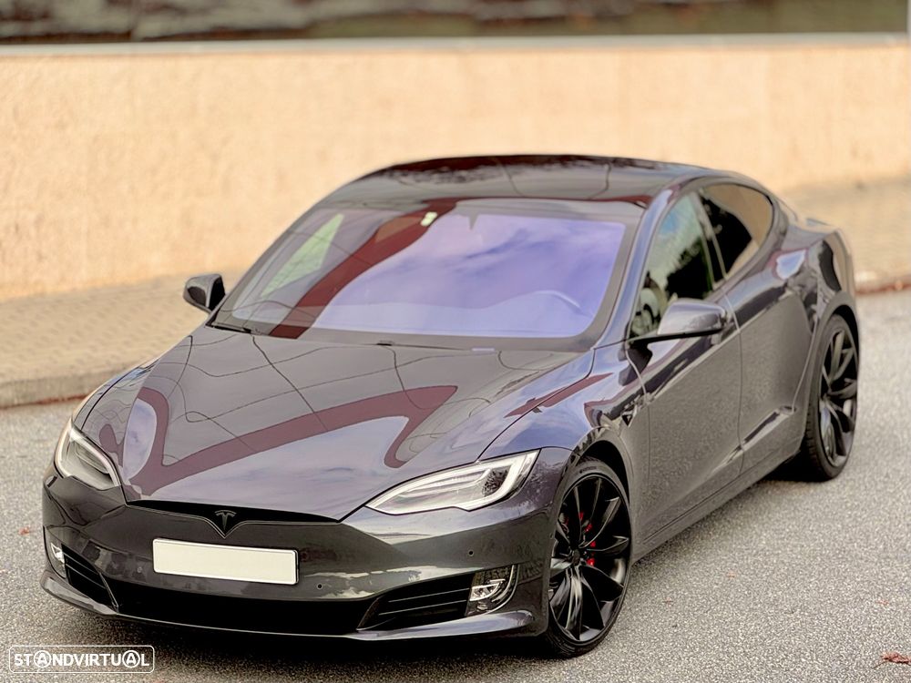 Tesla Model S Long Range AWD - 1