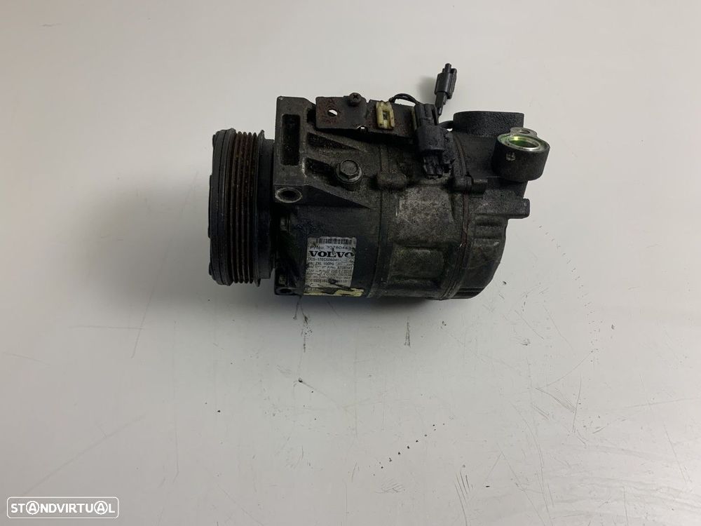 Compressor de ar condicionado VOLVO XC90 I (275) D5 AWD REF. 30780443 MOTOR D524... - 2