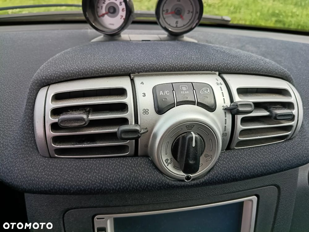 Smart Fortwo softouch edition iceshine micro hybrid drive - 11