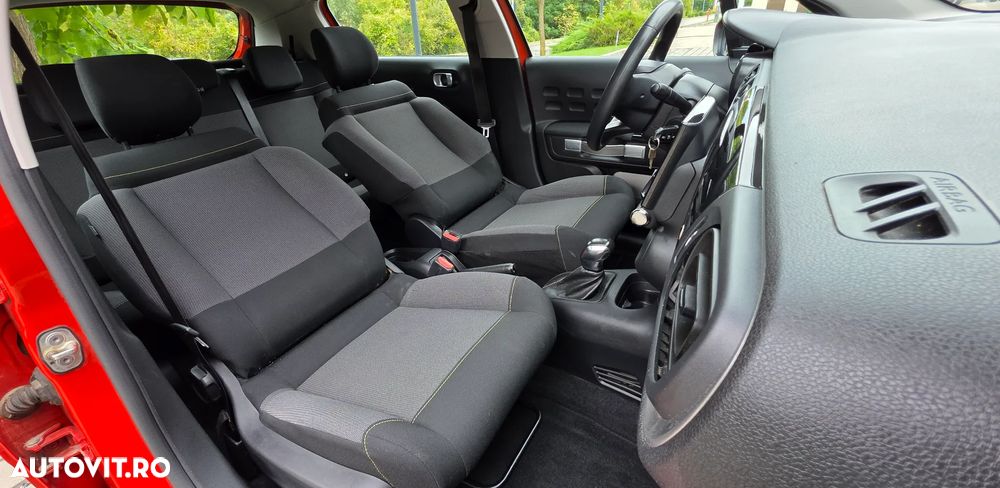Citroën C3 1.2 PureTech 110 S&S EAT6 MAX - 21