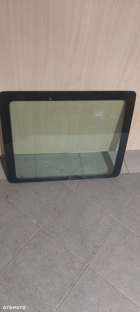 Szyba drzwi bocznych vw t5 t6 dopell lewa .prawa - 2