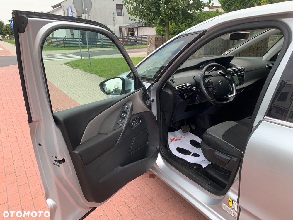 Citroën C4 Picasso 1.6 e-HDi Seduction ETG6 - 17