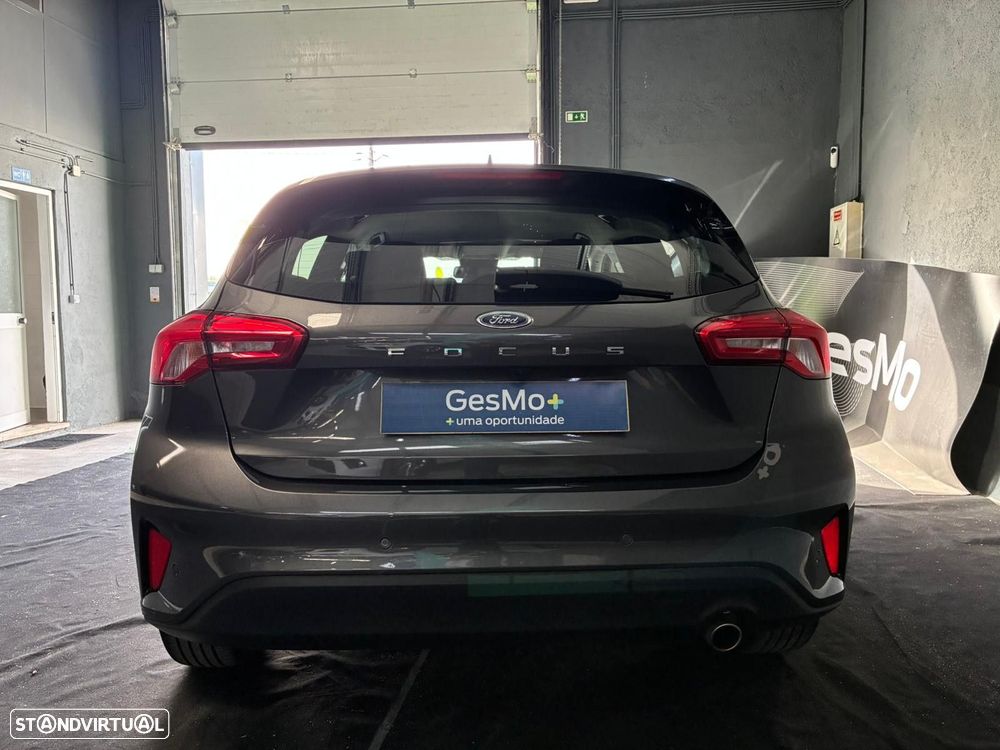 Ford Focus 1.0 EcoBoost Titanium - 10