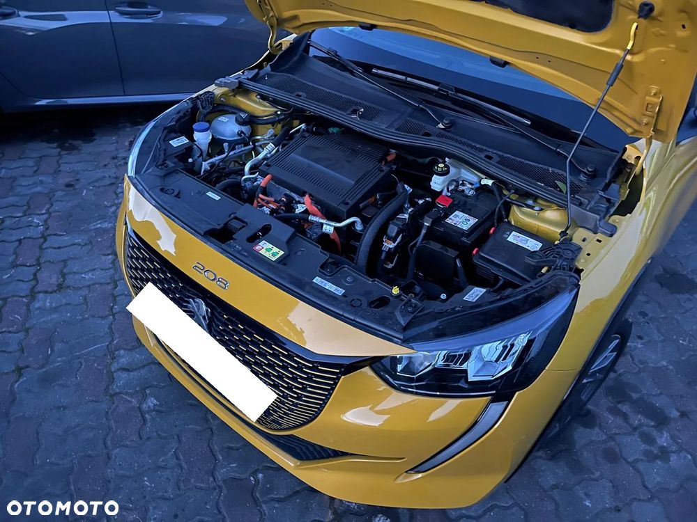 Peugeot 208 Elektromotor 136 Allure - 40