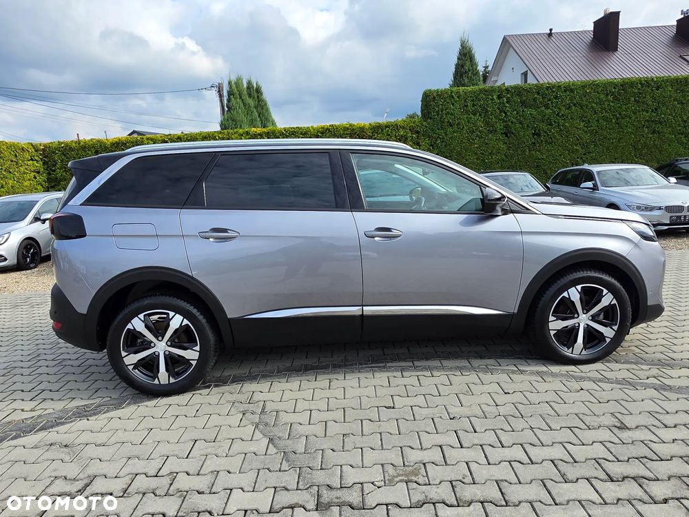 Peugeot 5008 - 10