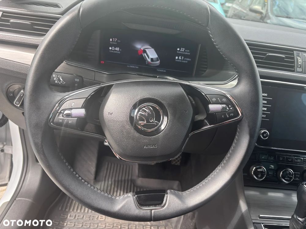 Skoda Superb 2.0 TDI SCR Style DSG - 12