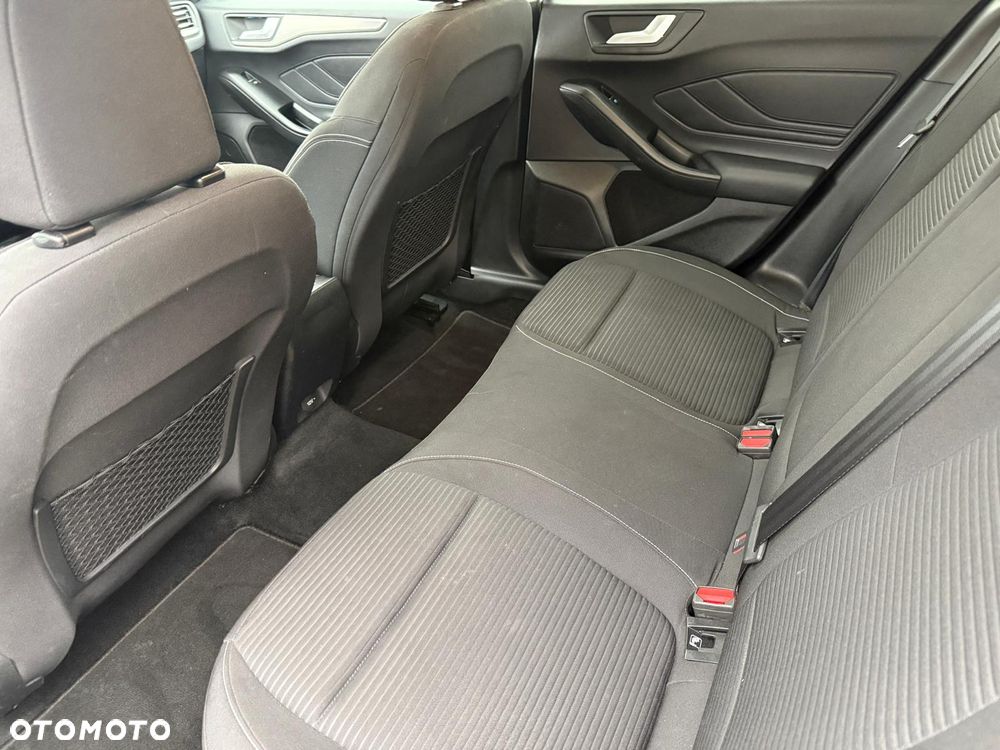 Ford Focus - 15