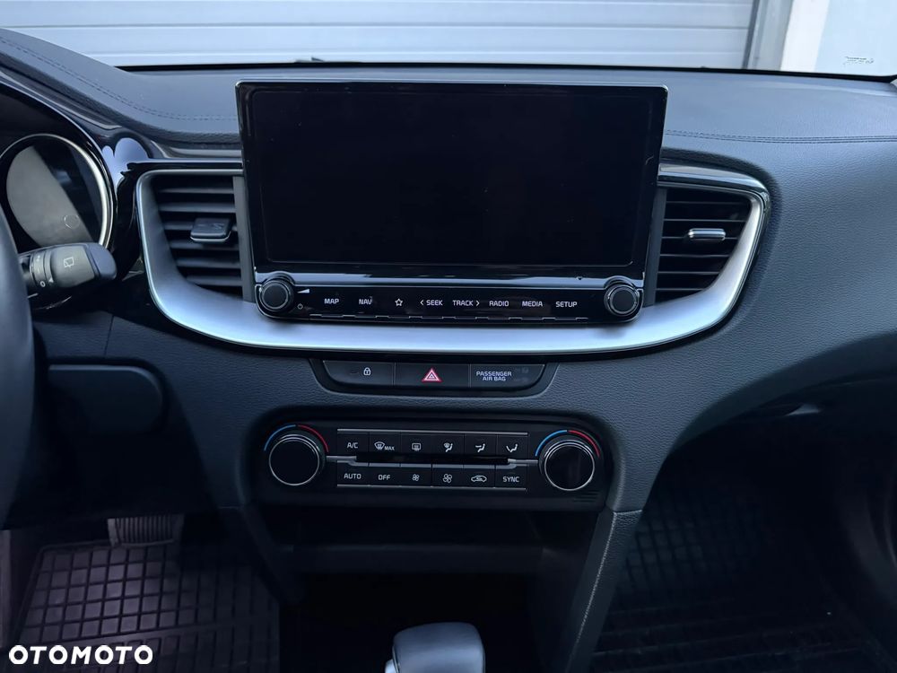 Kia XCeed 1.5 T-GDI L DCT - 16