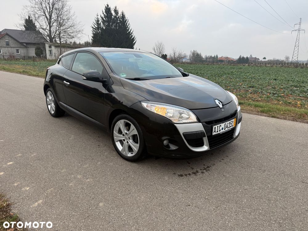 Renault Megane 1.6 16V Dynamique Euro5 - 8