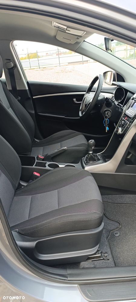 Hyundai i30 1.4 Trend - 11