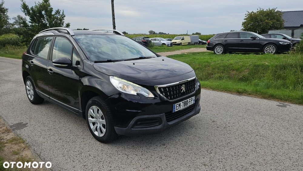Peugeot 2008 - 8