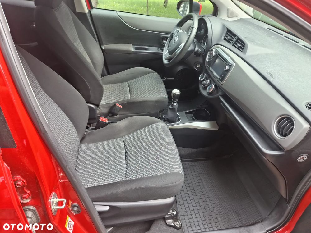 Toyota Yaris 1.33 Selection Platinum - 24