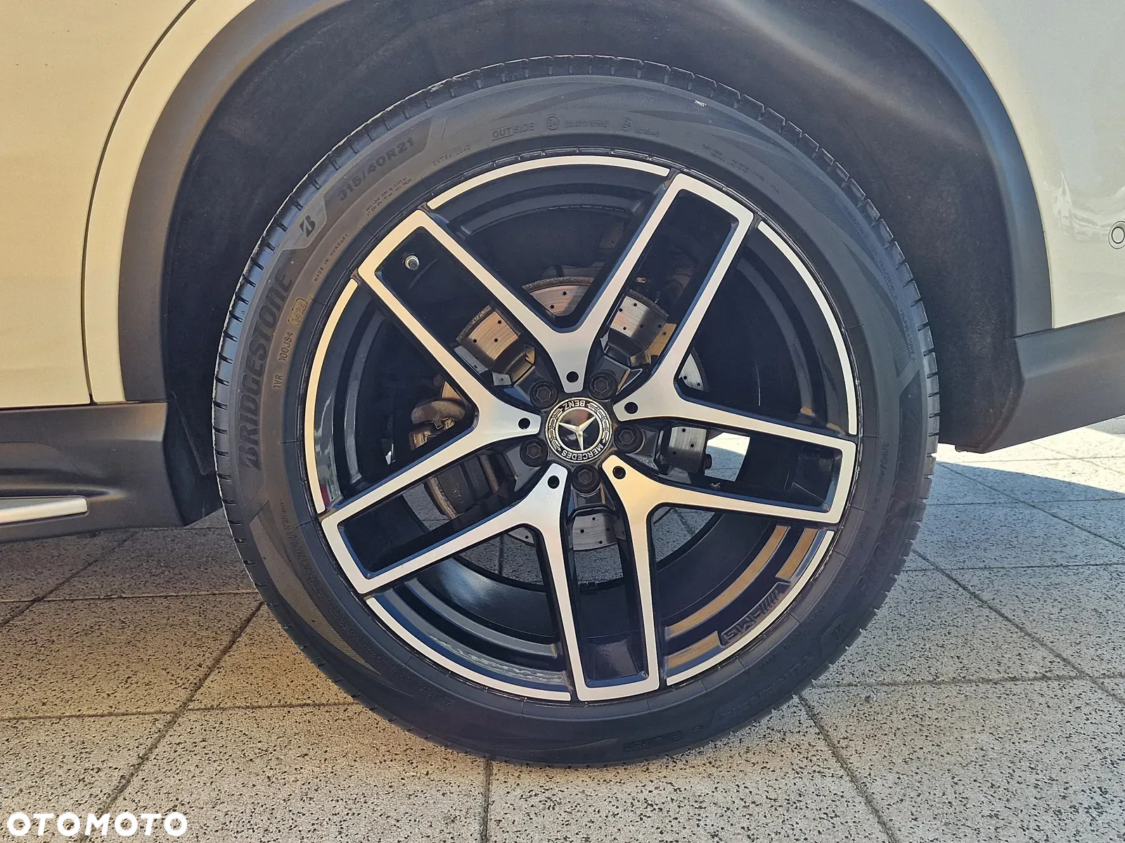 Mercedes-Benz GLE 350 d 4Matic 9G-TRONIC AMG Line - 9