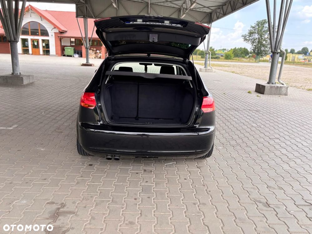 Audi A3 Sportback - 6