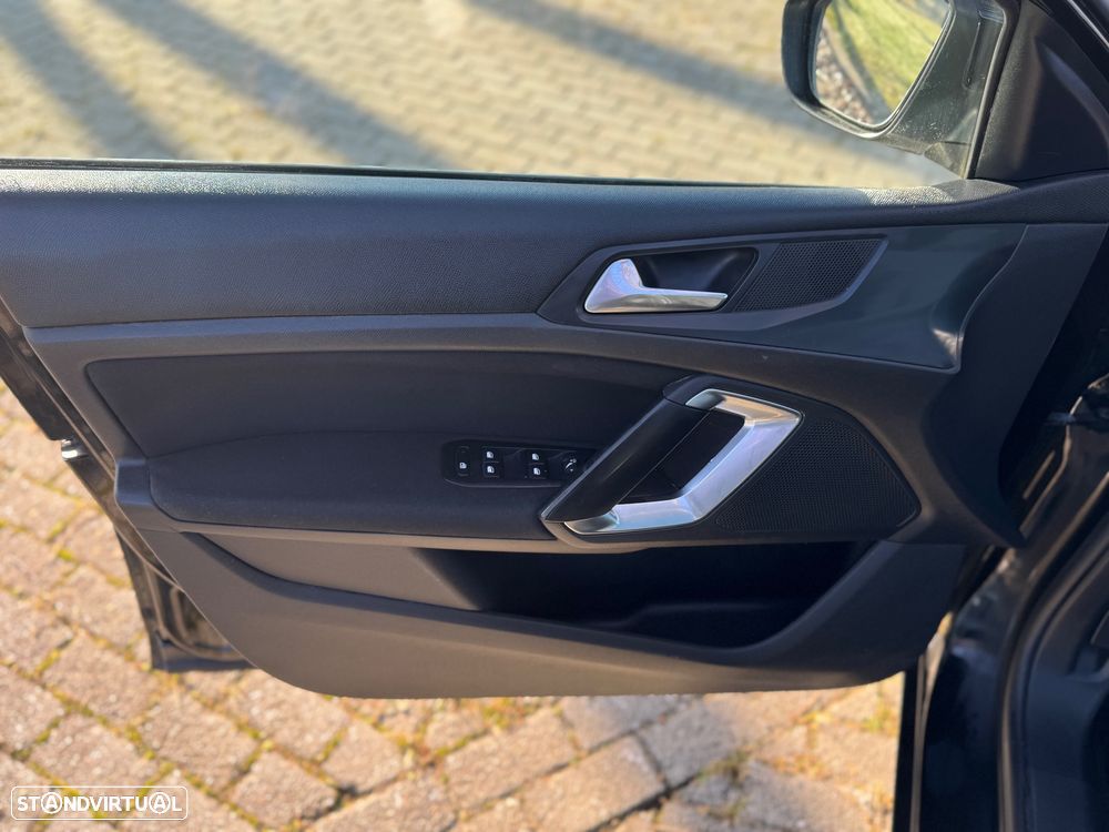 Peugeot 308 SW BlueHDi 120 Stop & Start Business-Line - 12