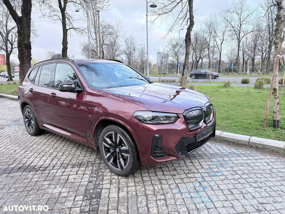 BMW iX3 Inspiring - 11