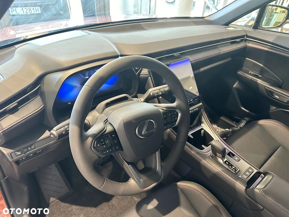Lexus LBX 1.5 Hybrid Emotion - 10