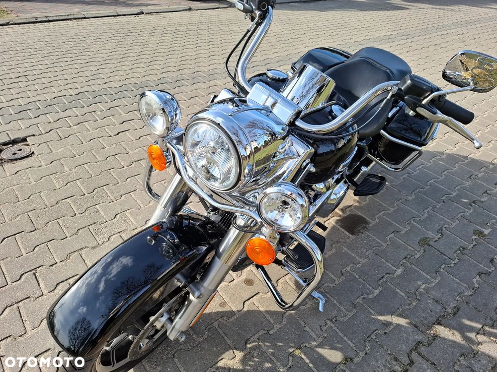 Harley-Davidson Touring Road King - 9