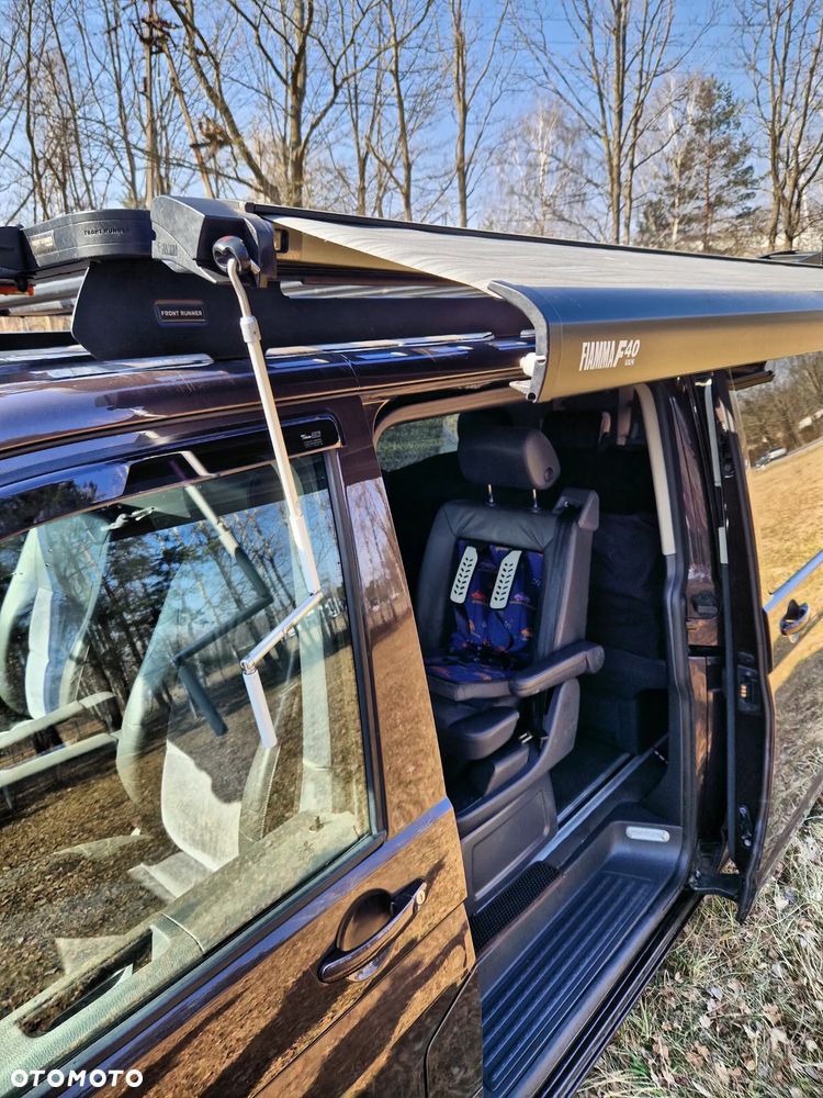 Volkswagen Multivan - 18