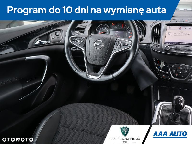 Opel Insignia - 8