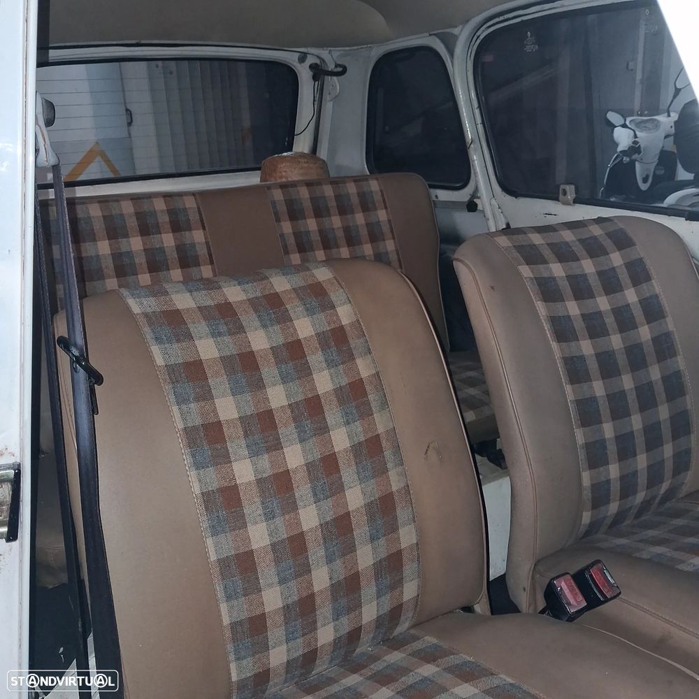 Renault 4 1.1 GTL - 13