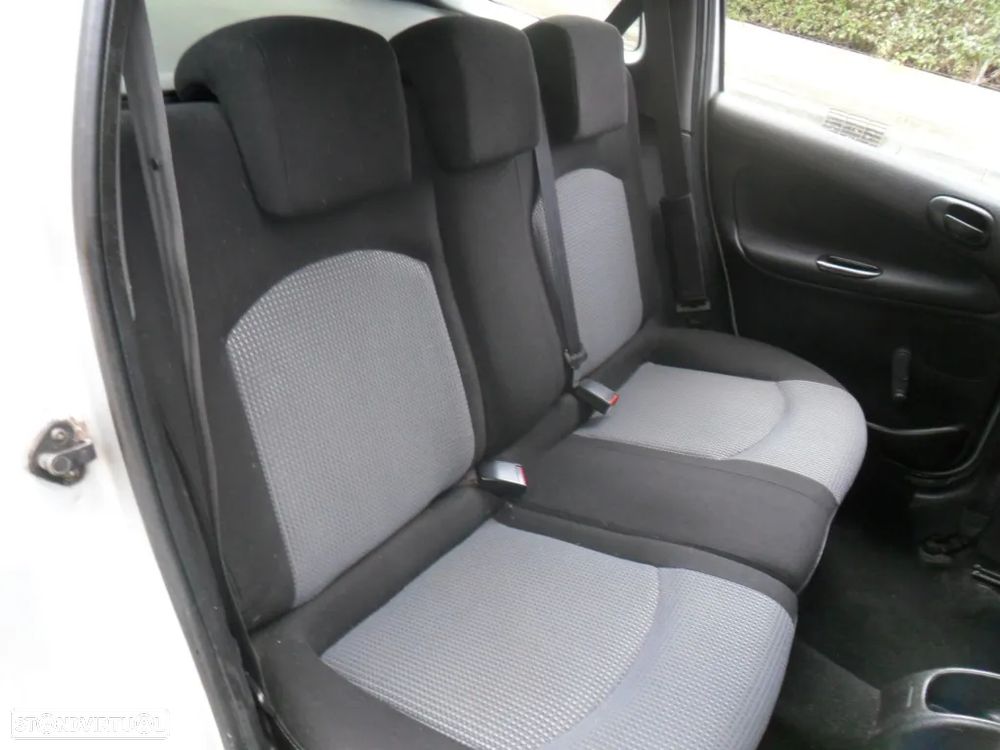 Peugeot 206 SW 1.4 HDi Colorline - 21