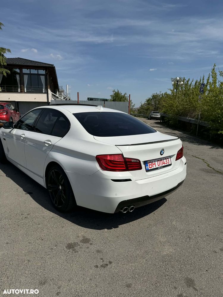 BMW Seria 5 530d Aut. Luxury Line - 9
