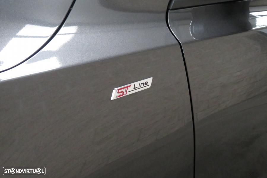 Ford Focus 1.0 EcoBoost MHEV ST-Line X - 10