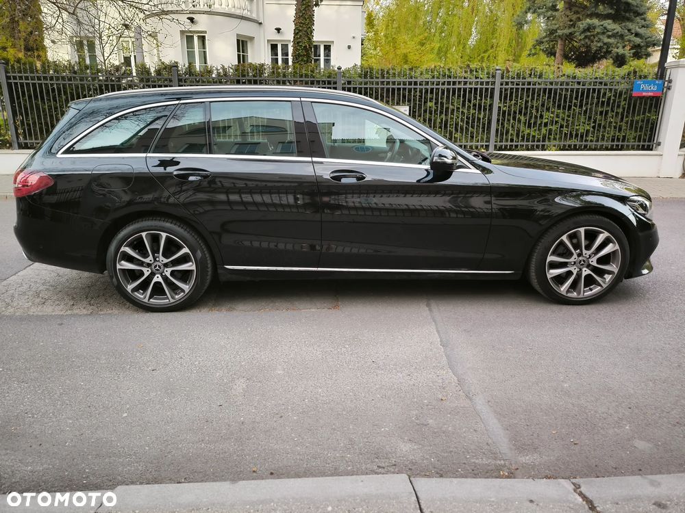 Mercedes-Benz Klasa C 200 d 9G-TRONIC - 32