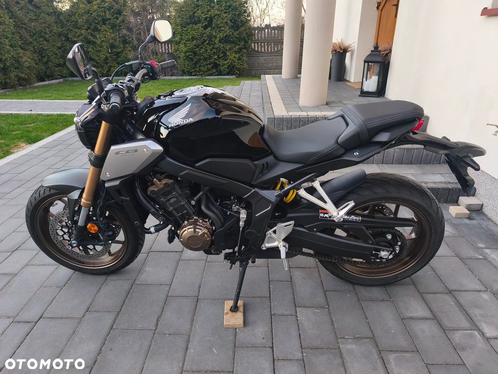Honda CB - 7