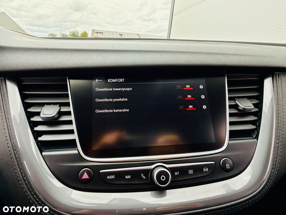 Opel Grandland X 1.2 Start/Stop Automatik Business INNOVATION - 20