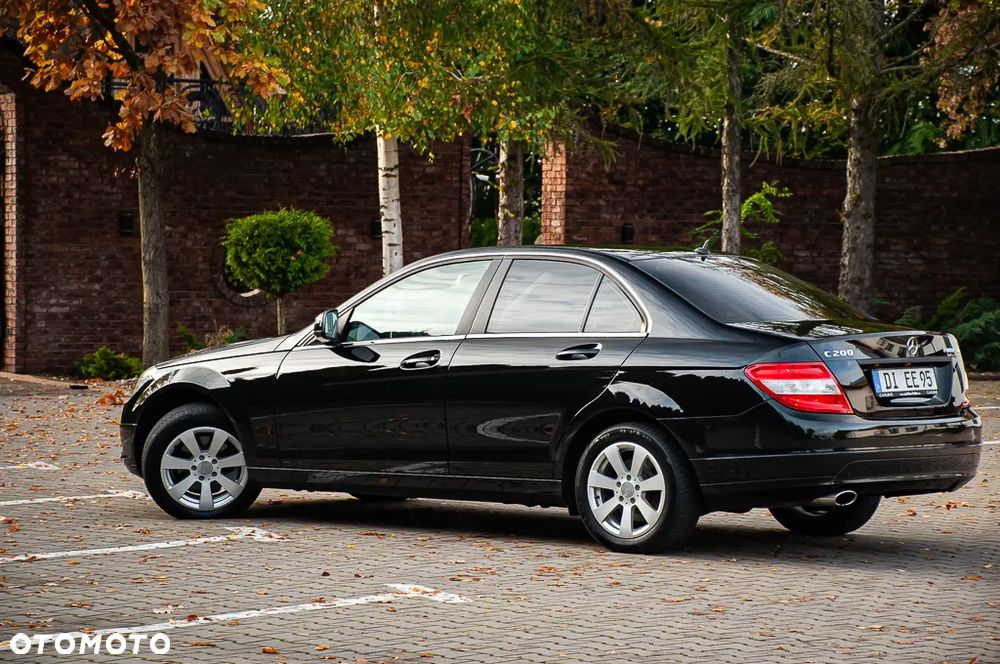 Mercedes-Benz Klasa C 200 Kompressor Classic - 16