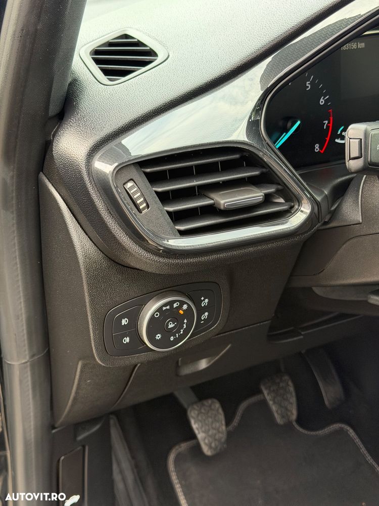 Ford Fiesta - 15