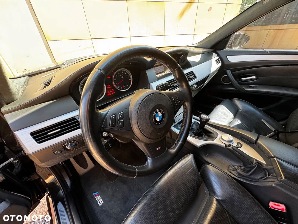 BMW M5 - 10