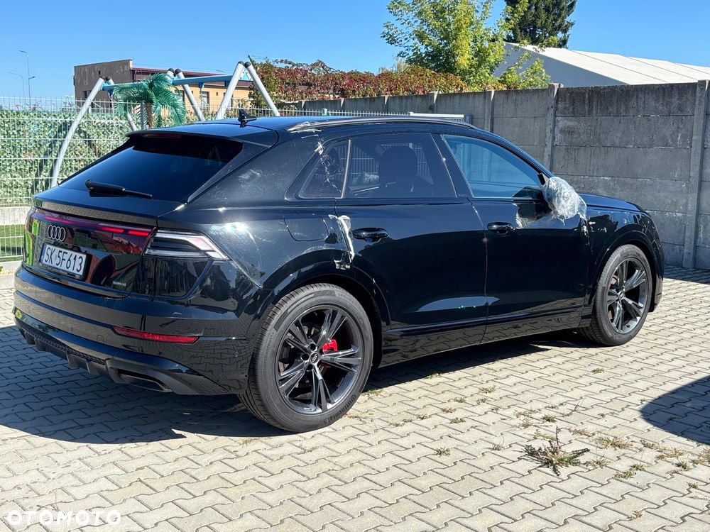 Audi Q8 55 TFSI e PHEV Quattro Tiptronic - 4