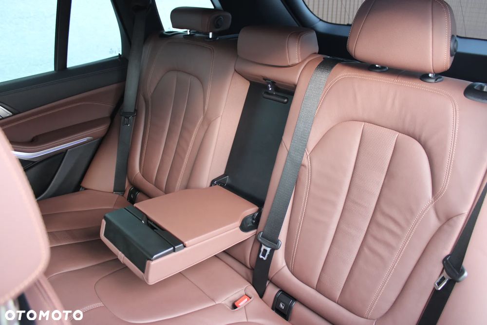 BMW X5 xDrive25d sport - 26