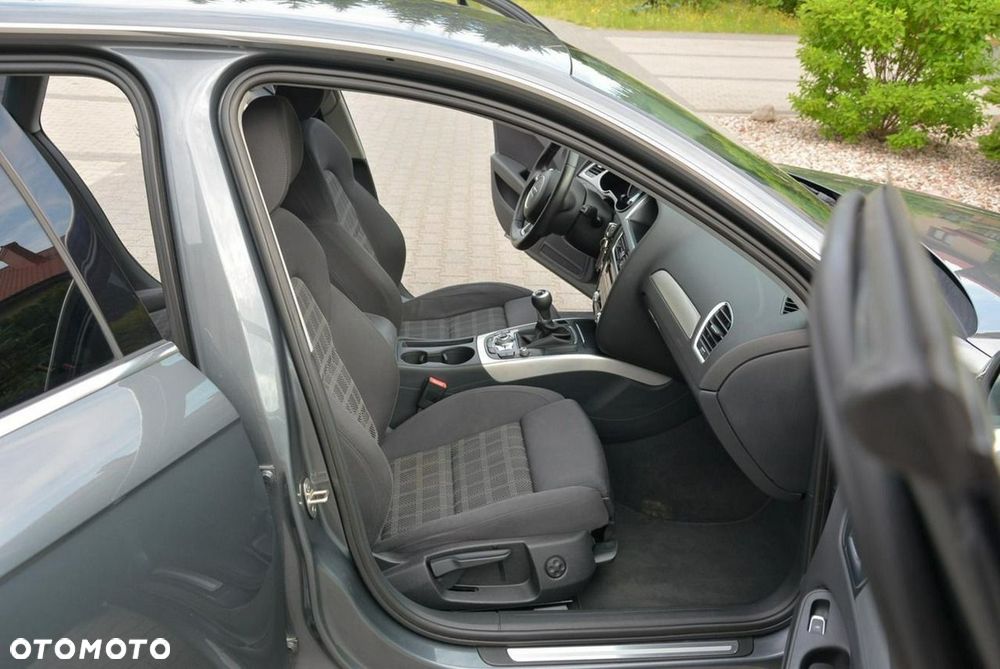 Audi A4 Limousine 2.0 TDI DPF Ambiente - 18