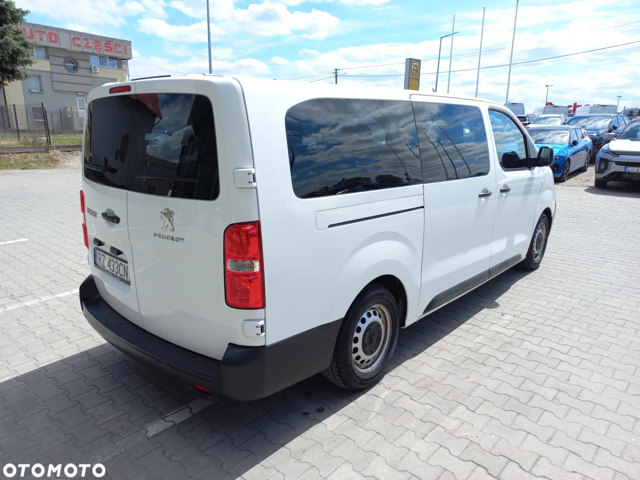 Peugeot Traveller 2.0 BlueHDi Long Business - 5