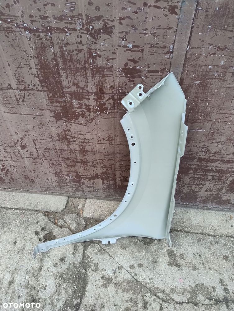 błotnik prawy przód byd seal u - 10