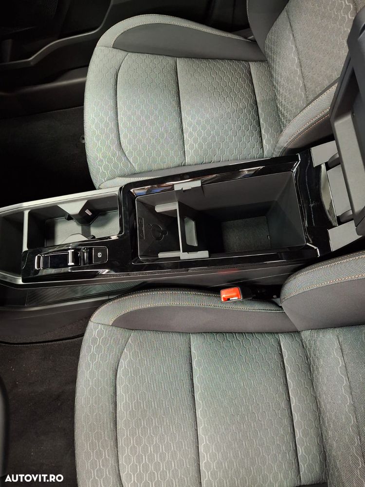 KG Mobility Torres - 11