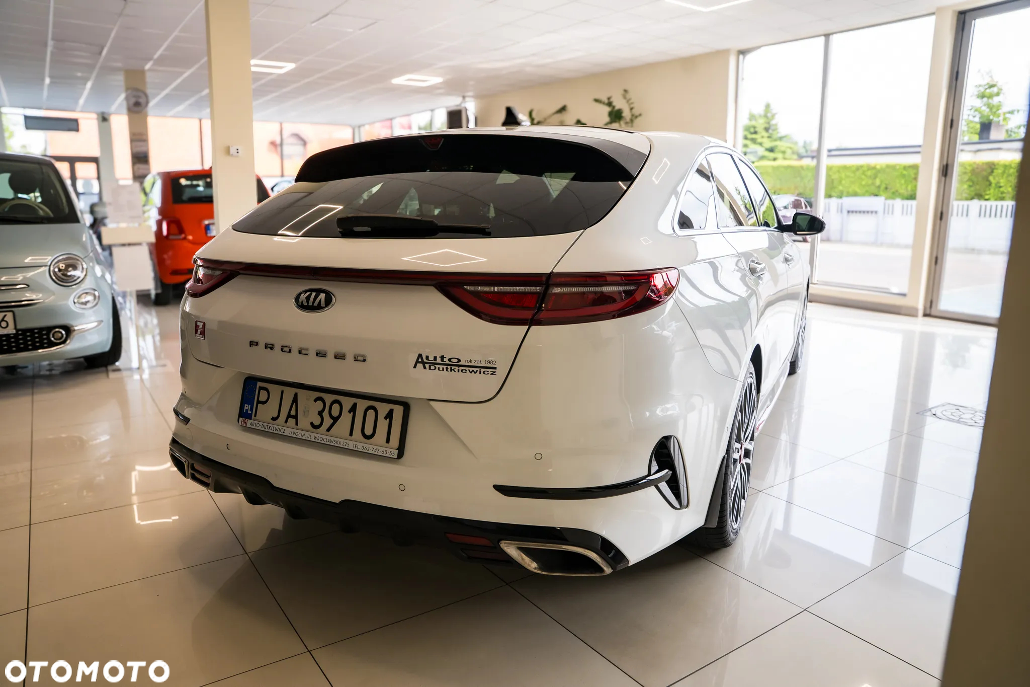 Kia ProCeed 1.6 T-GDI GT DCT - 4