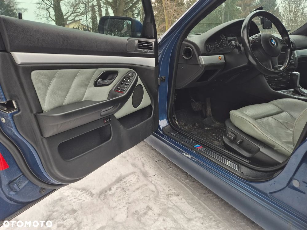 BMW 530D E39 Touring Seria 5 2002r LIFT Mpakiet Topasblau Metallic wszystkie części - 15