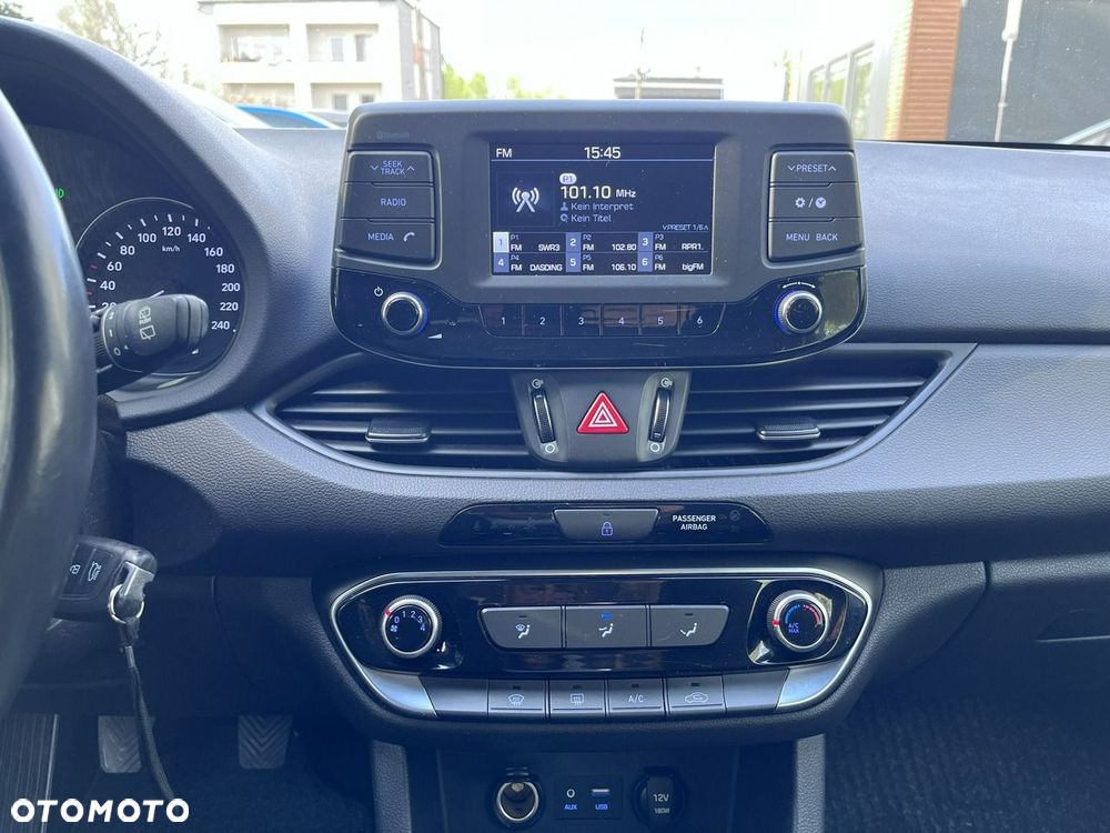 Hyundai i30 - 14