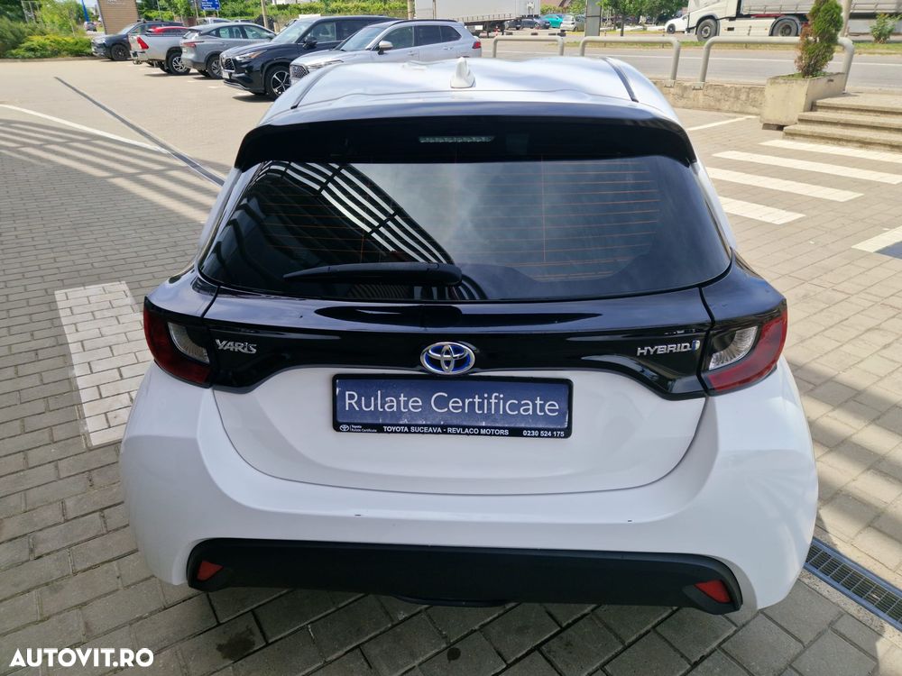 Toyota Yaris 1.5 VVT-i HSD Eco - 8