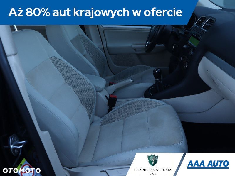 Volkswagen Golf Variant - 11