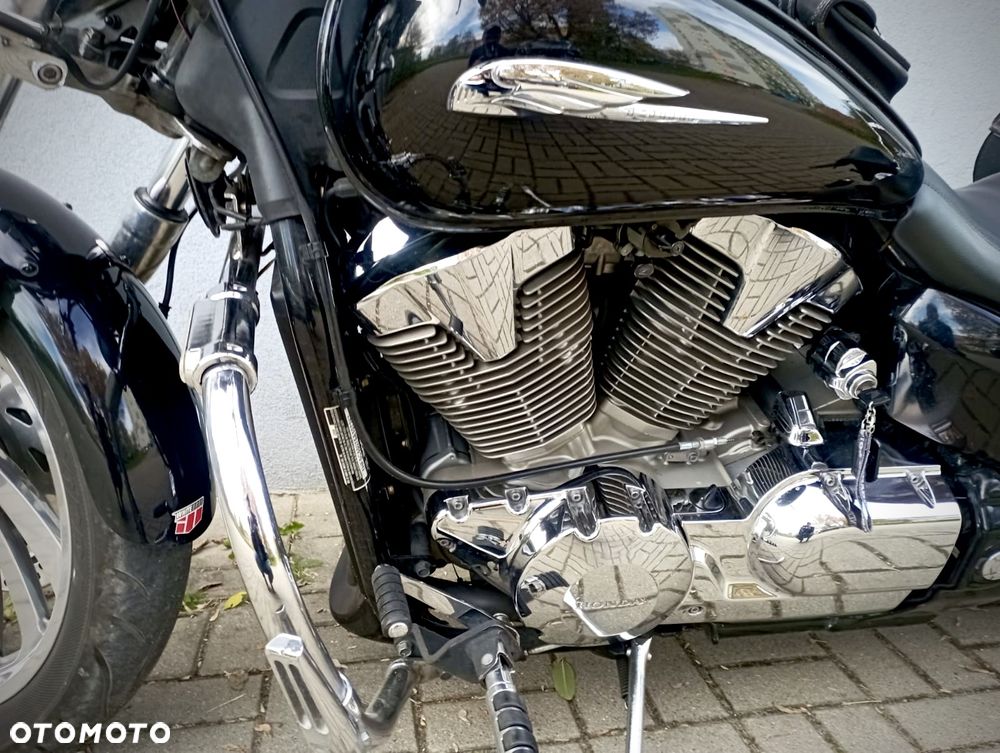 Honda VTX - 13