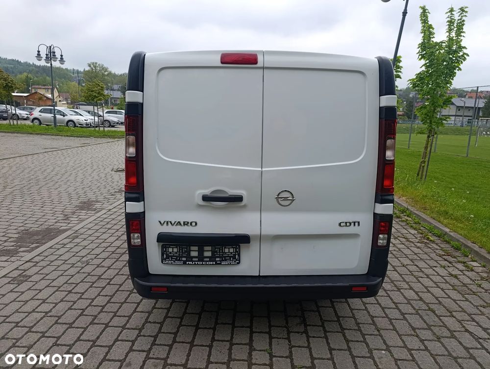 Opel VIVARO - 9