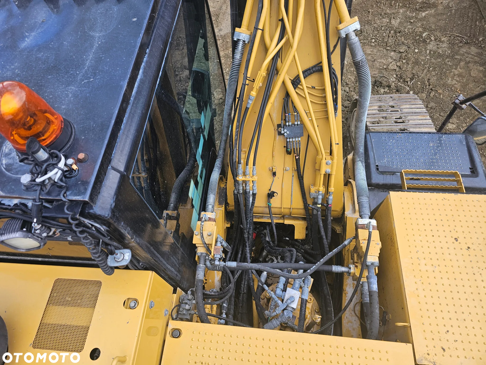 Caterpillar 324EL - 20